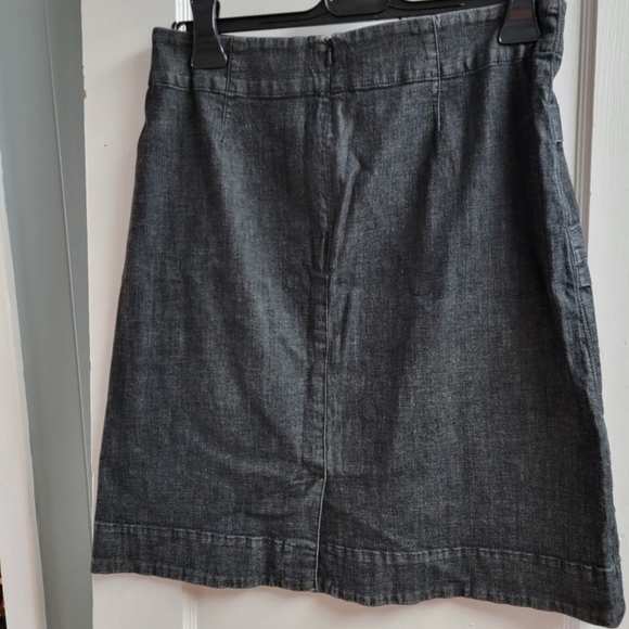 NIC+ZOE Charcoal Mini Skirt - Picture 2 of 8